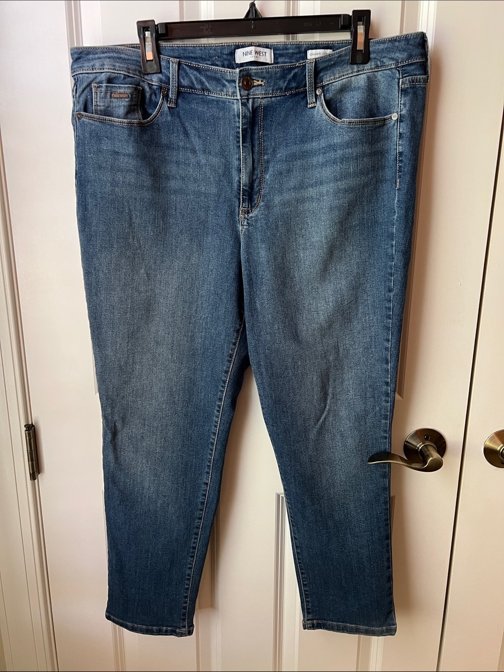 Nine West Blue Straight-Leg Denim Jeans Gramercy Crop Size 16